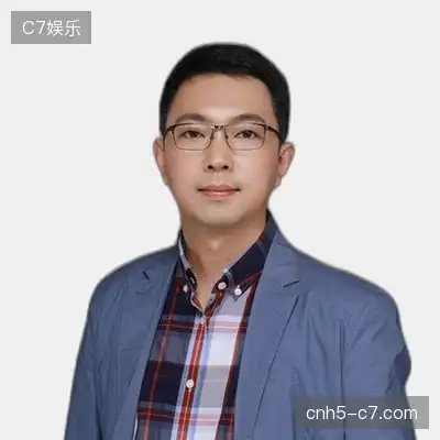 何雨彤
